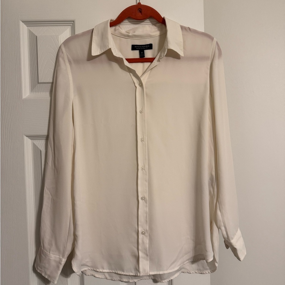 Banana Republic Cream Blouse